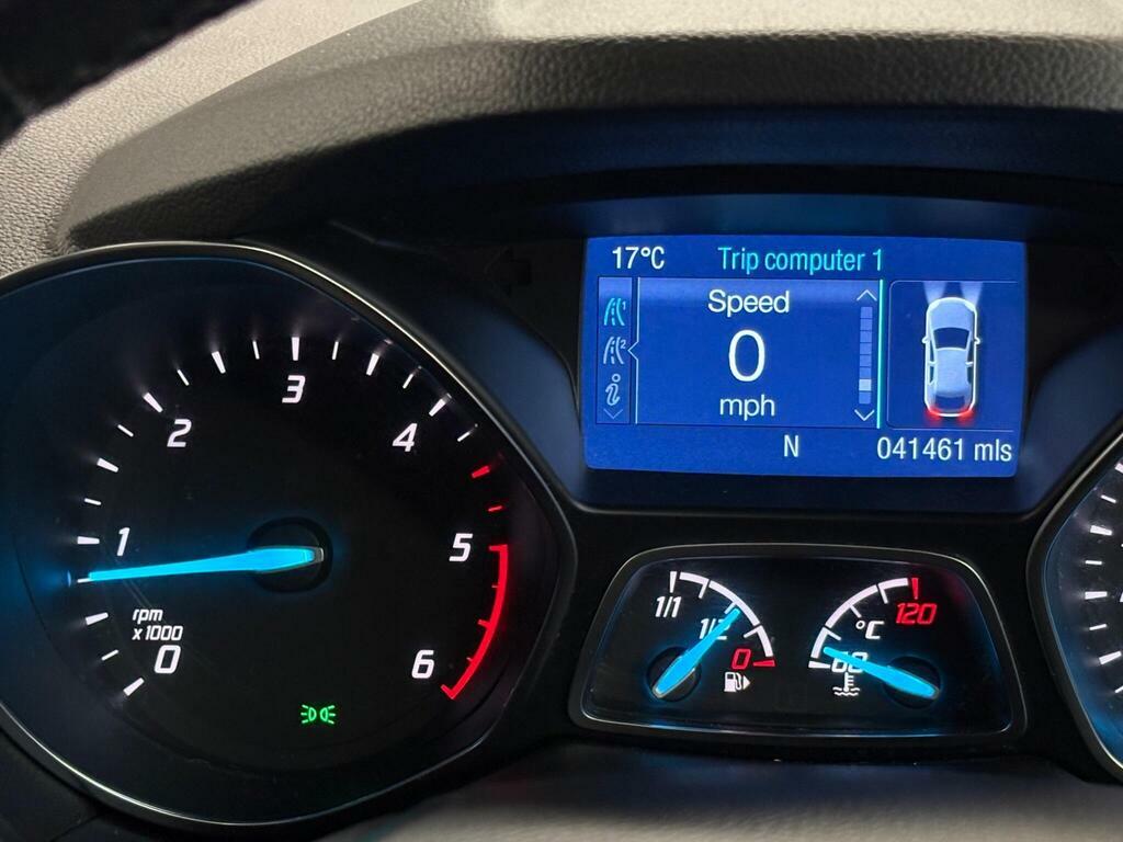 Ford Kuga Suv 1.5T Ecoboost Zetec 2Wd Euro 6 Ss 2016 Black #40