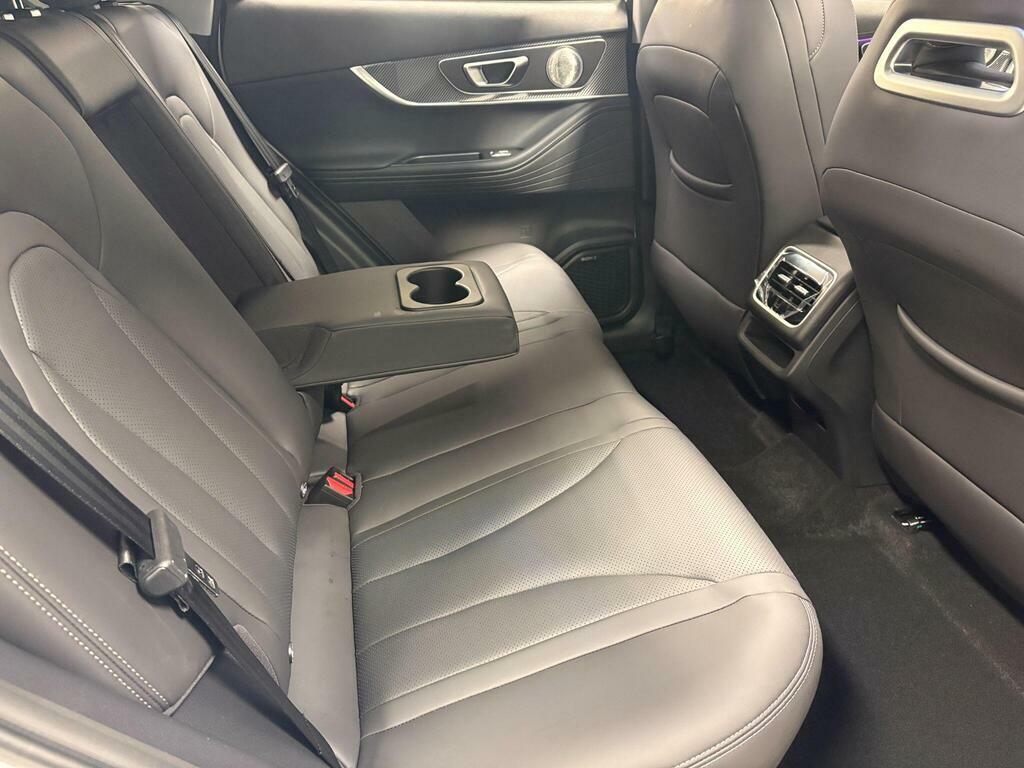Chery Tiggo 7 Chery Tiggo 7 Summit Silver #13