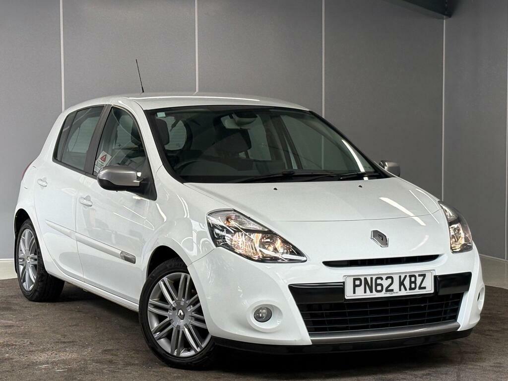 Renault Clio 1.2 Dynamique Tomtom Euro 5 White