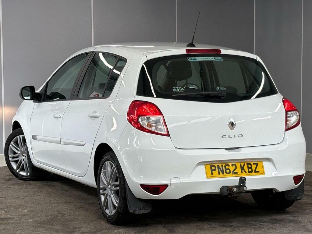 Renault Clio 1.2 Dynamique Tomtom Euro 5 White #4