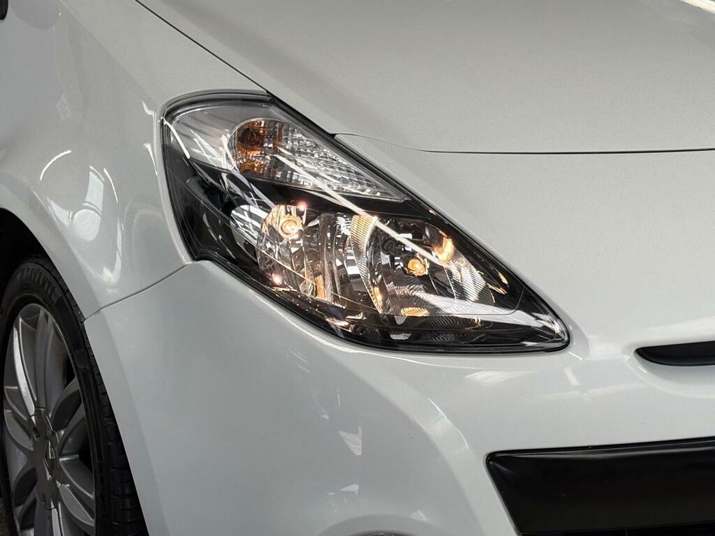 Renault Clio Hatchback 1.5 Dci Dynamique Tom Tom 2012 Black #37