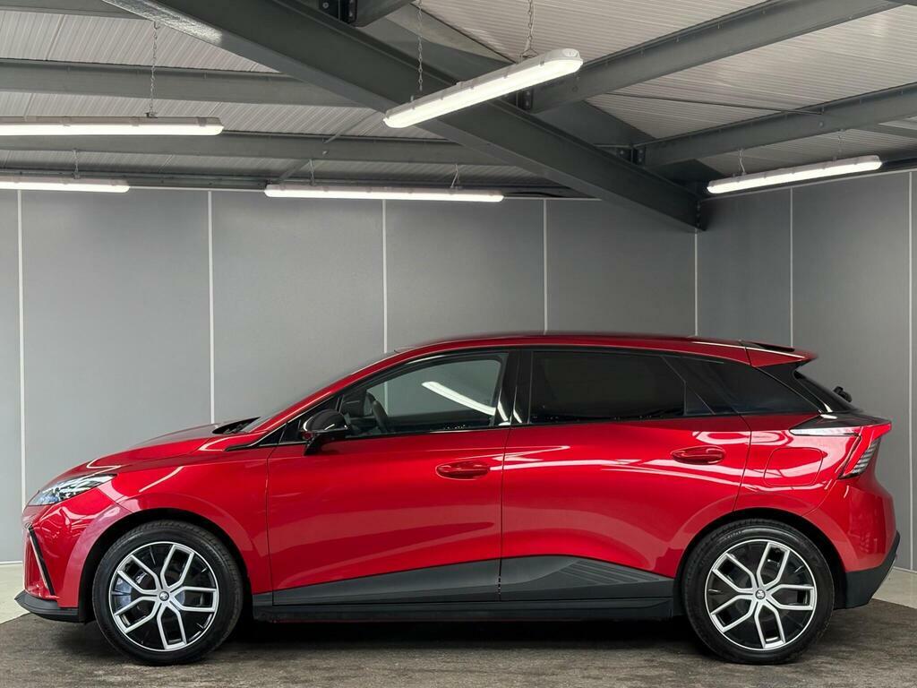 MG MG4 125Kw Se Ev 51Kwh White #7