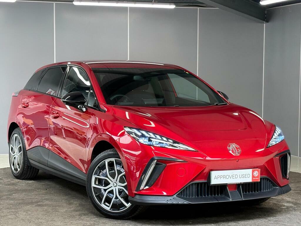 MG MG4 64Kwh Trophy Long Range Red