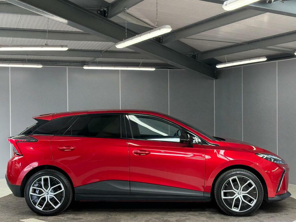 MG MG4 125Kw Se Ev 51Kwh White #9