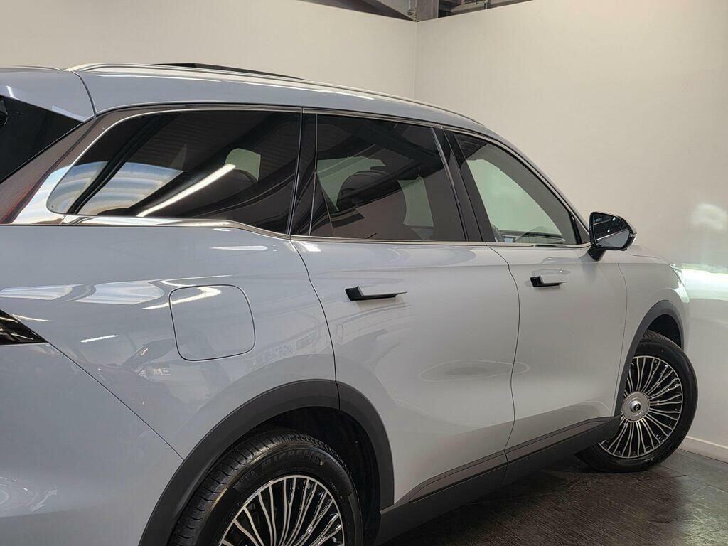 Chery Tiggo 9 1.5T Phev Summit Dht Awd Estate Black #6