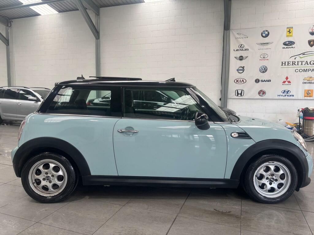 Mini Hatch 1.6 Cooper Hatch 2011 Red #9