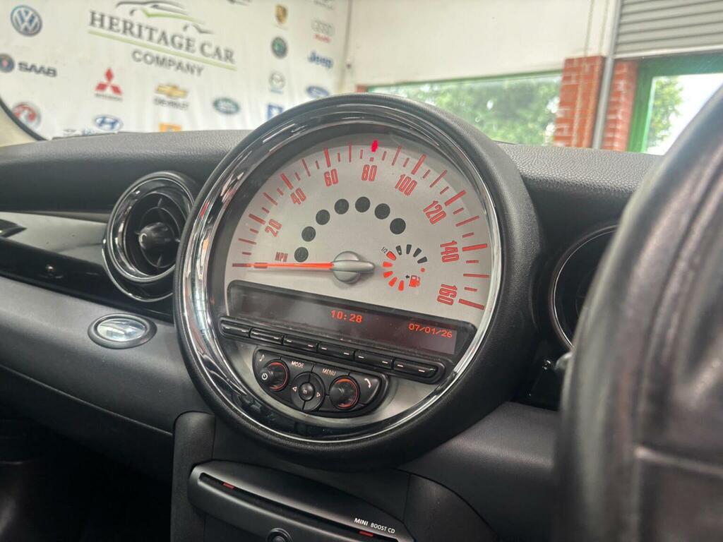 Mini Hatch 1.6 Cooper Hatch 2011 Red #18