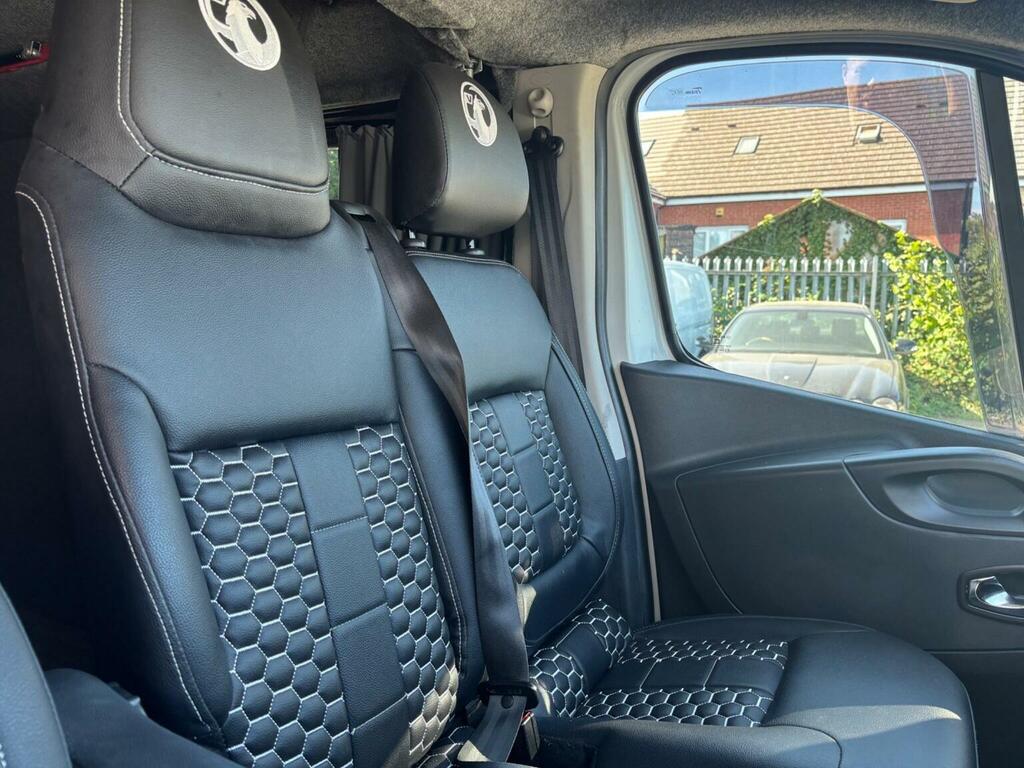 Vauxhall Vivaro Vauxhall Vivaro 2017 Silver #30