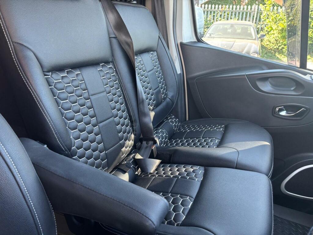Vauxhall Vivaro Vauxhall Vivaro 2017 Silver #29