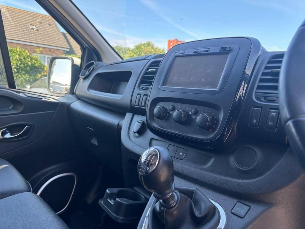 Vauxhall Vivaro L2h1 2900 Edition White #22