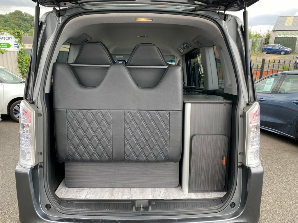 Honda StepWagon 2.0L Stepwagon 8 Seater Mpv Black #11