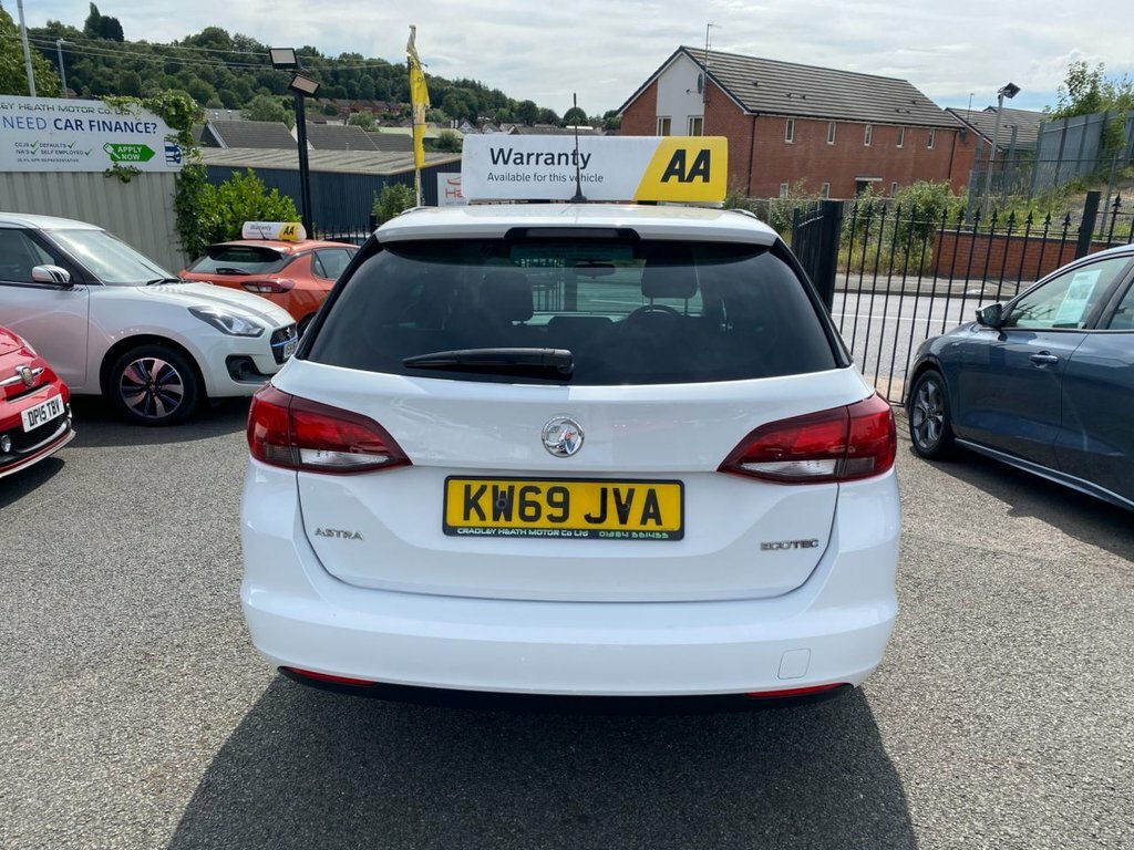 Vauxhall Astra 1L Design White #5