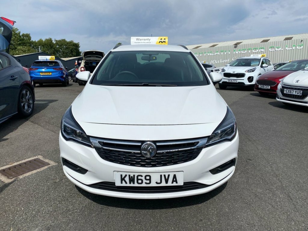 Vauxhall Astra 1L Design White #2