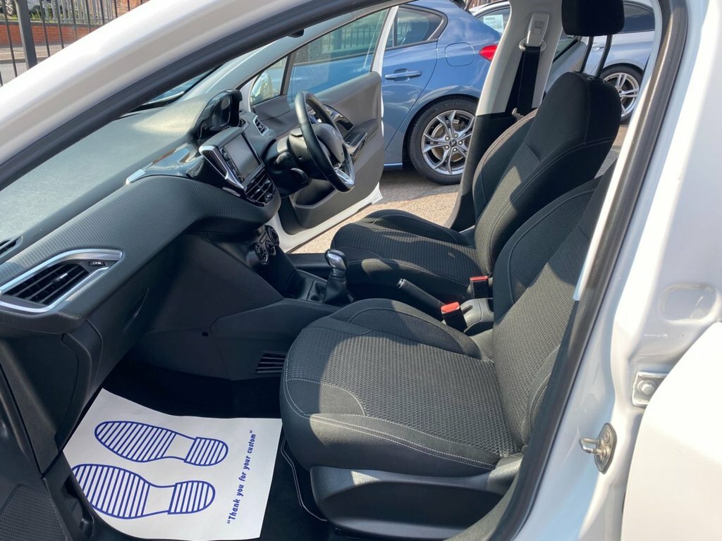 Peugeot 208 1.2 Puretech Signature Euro 6 Ss #12