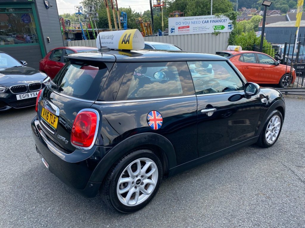 Mini Hatch 1.5L Cooper D Black #6