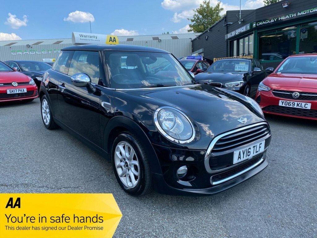 Mini Hatch 1.5L Cooper D Black