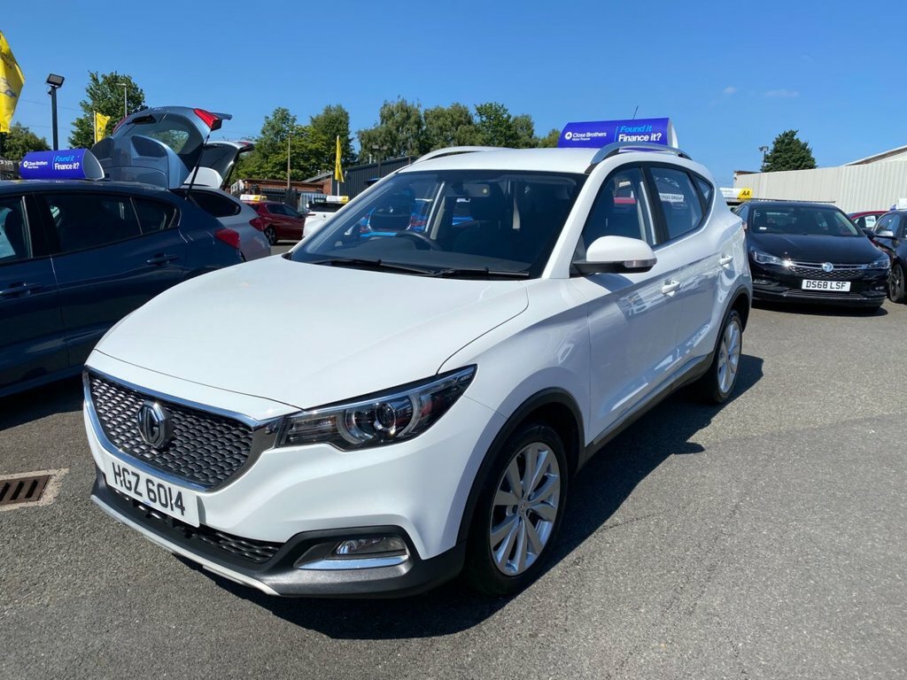 MG ZS 1.5L Excite White #3