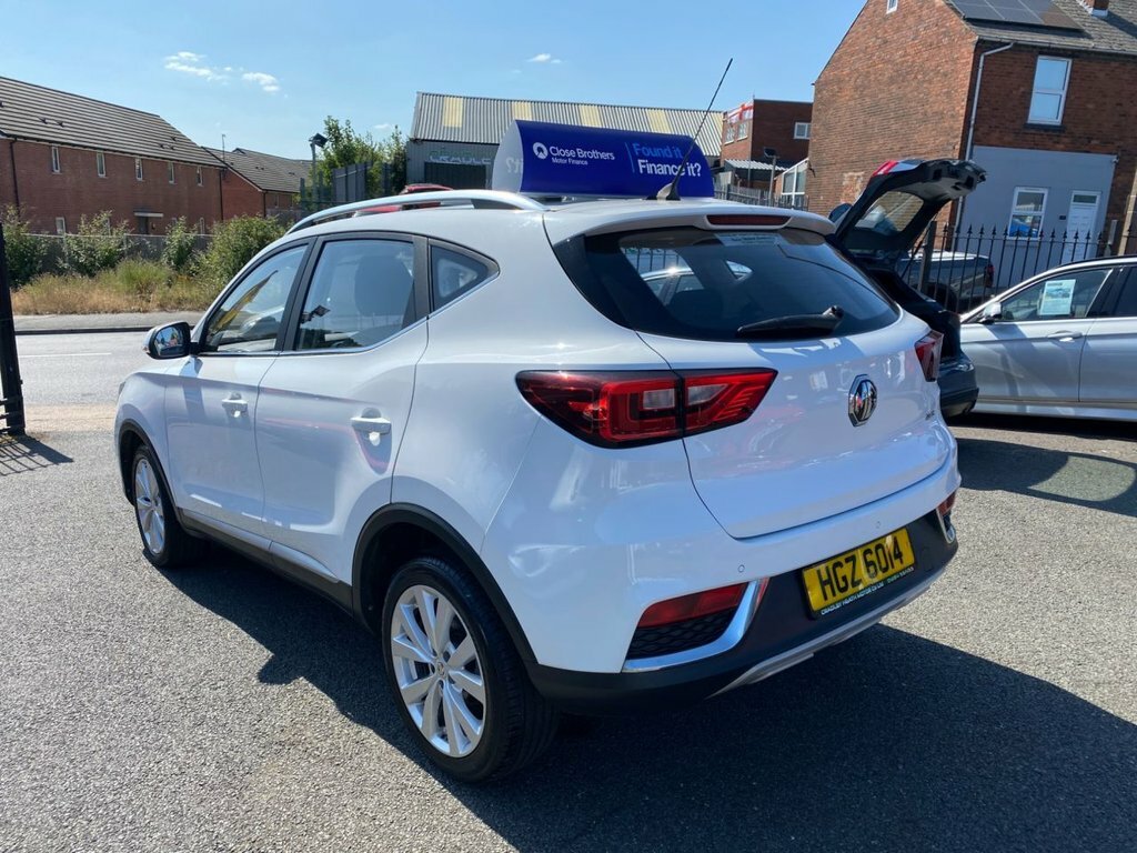 MG ZS 1.5L Excite White #4