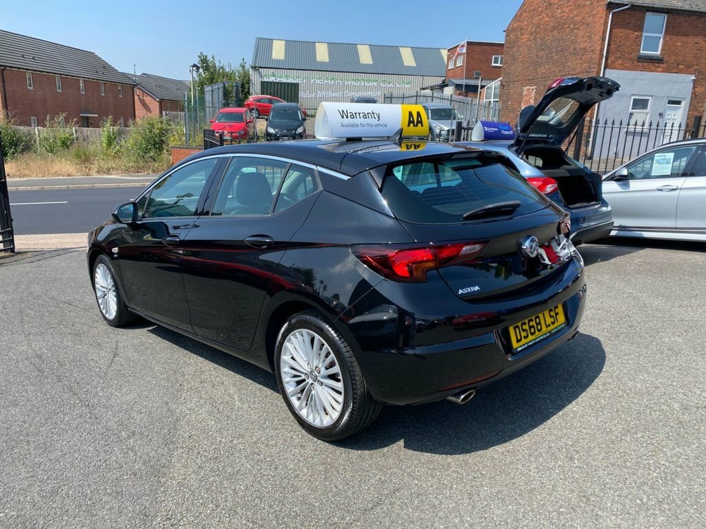 Vauxhall Astra 1.6L Elite Nav Black #4