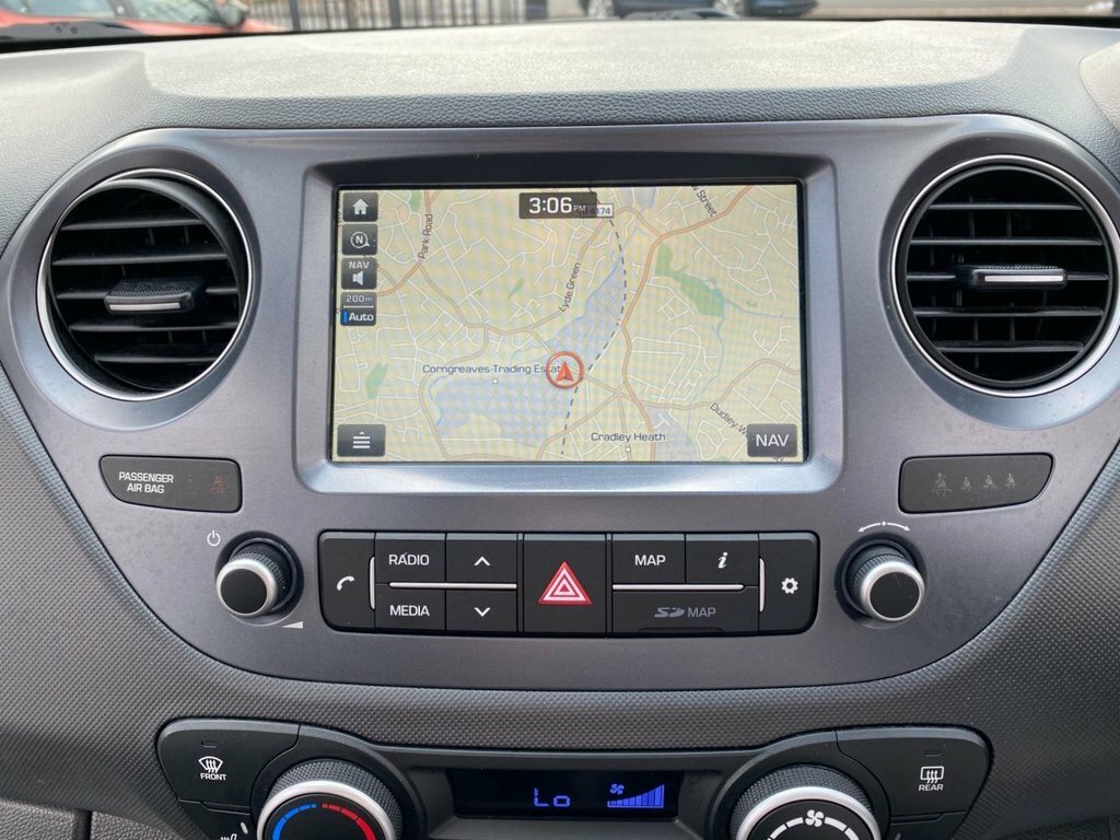 Hyundai I10 1.0 Se 2018 Red #9