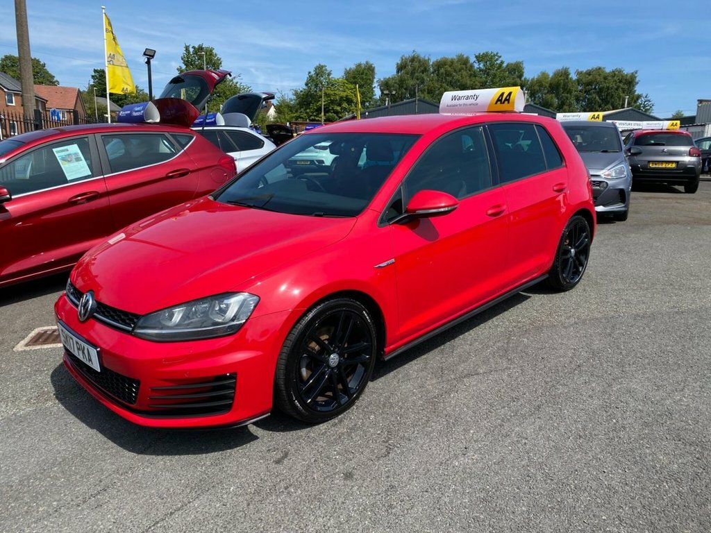 Volkswagen Golf 2L Gtd Red #3