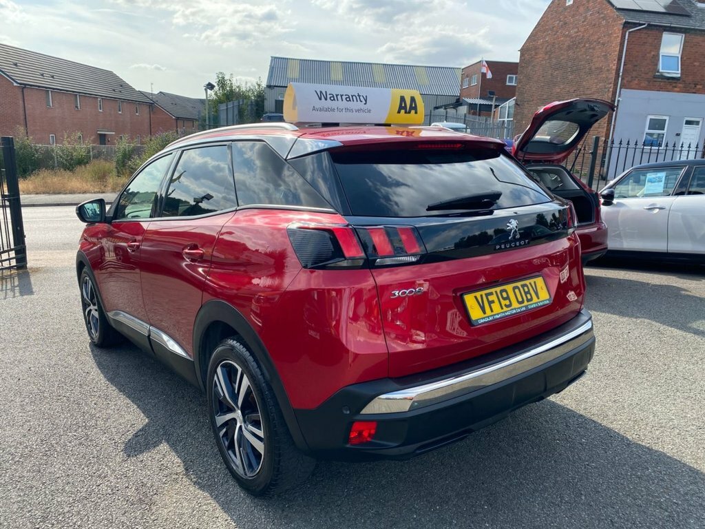 Peugeot 3008 1.5L Allure Red #4