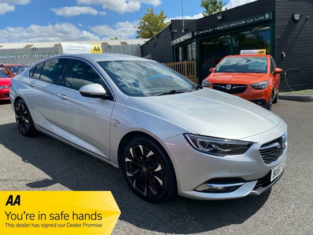 Vauxhall Insignia 2L Elite Nav Silver