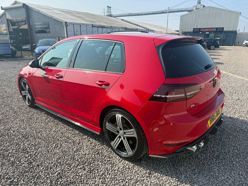 Volkswagen Golf Golf Hatchback BN15ORO Red #6