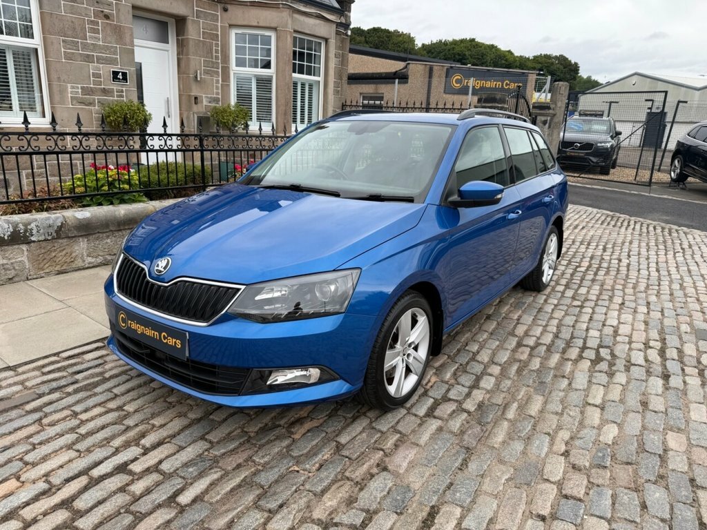 Skoda Fabia Estate Blue #3