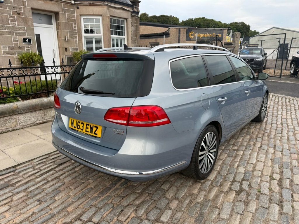 Volkswagen Passat Estate Grey #5