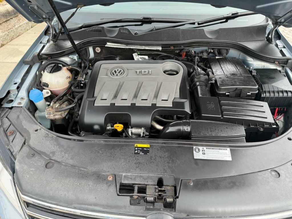 Volkswagen Passat Estate 2.0 Tdi Bluemotion Tech Sport Dsg Euro 5 S Grey #20