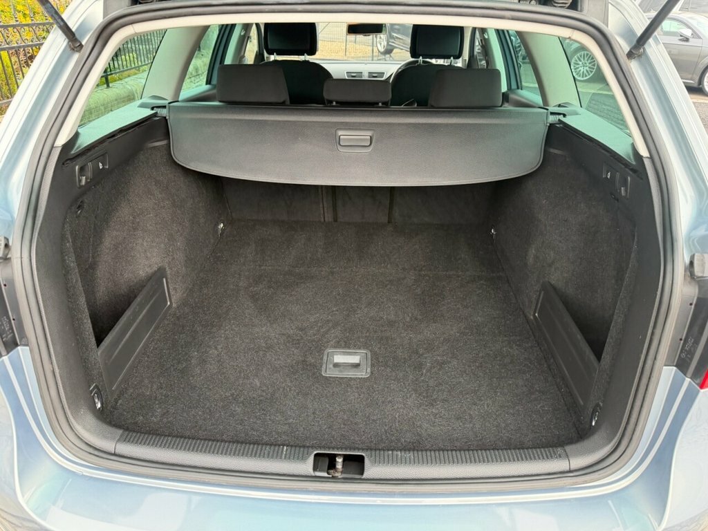 Volkswagen Passat Estate 2.0 Tdi Bluemotion Tech Sport Dsg Euro 5 S Grey #25