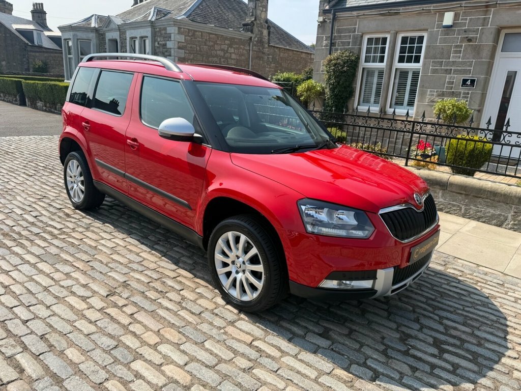 Skoda Yeti Suv Red #4