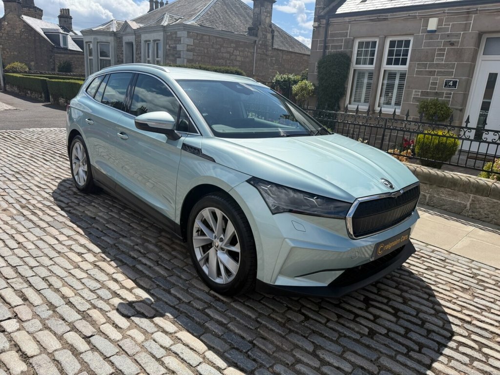 Skoda ENYAQ Suv Silver #5