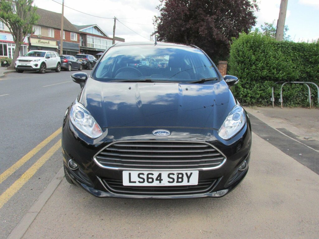 Ford Fiesta 1.0T Ecoboost Zetec Euro 5 Ss White #1