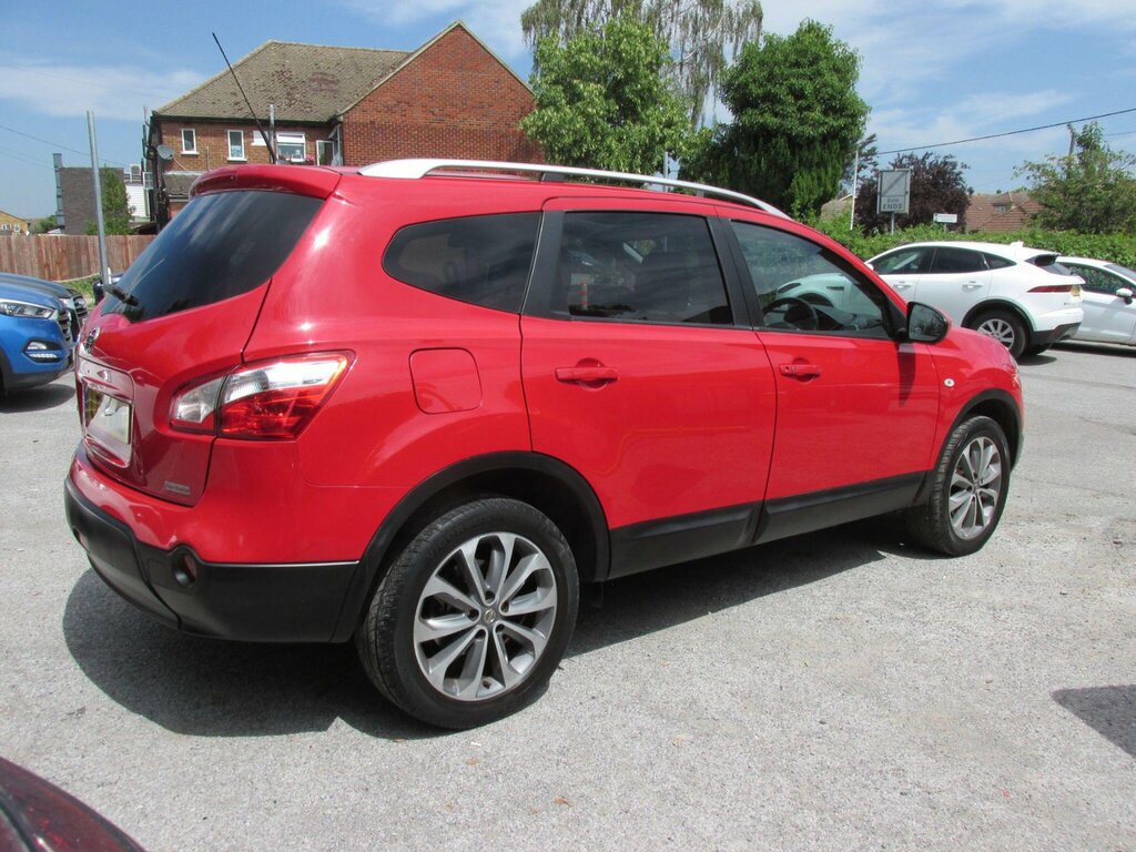 Nissan Qashqai+2 1.6 Tekna 2Wd Euro 5 Red #5