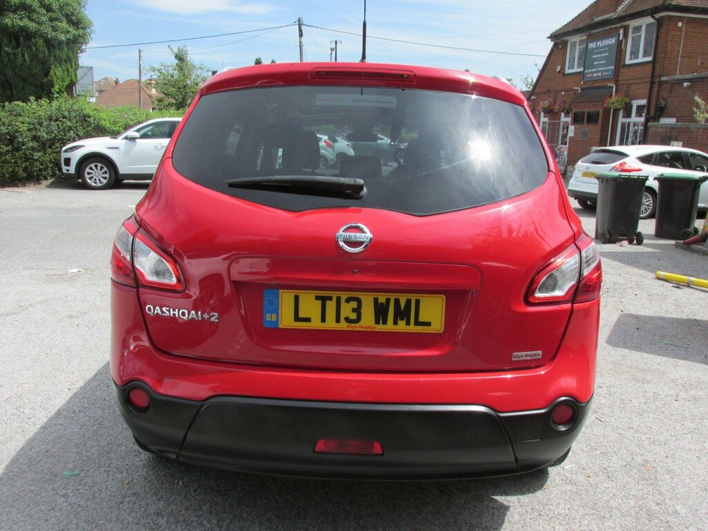 Nissan Qashqai+2 1.6 Tekna 2Wd Euro 5 Red #4