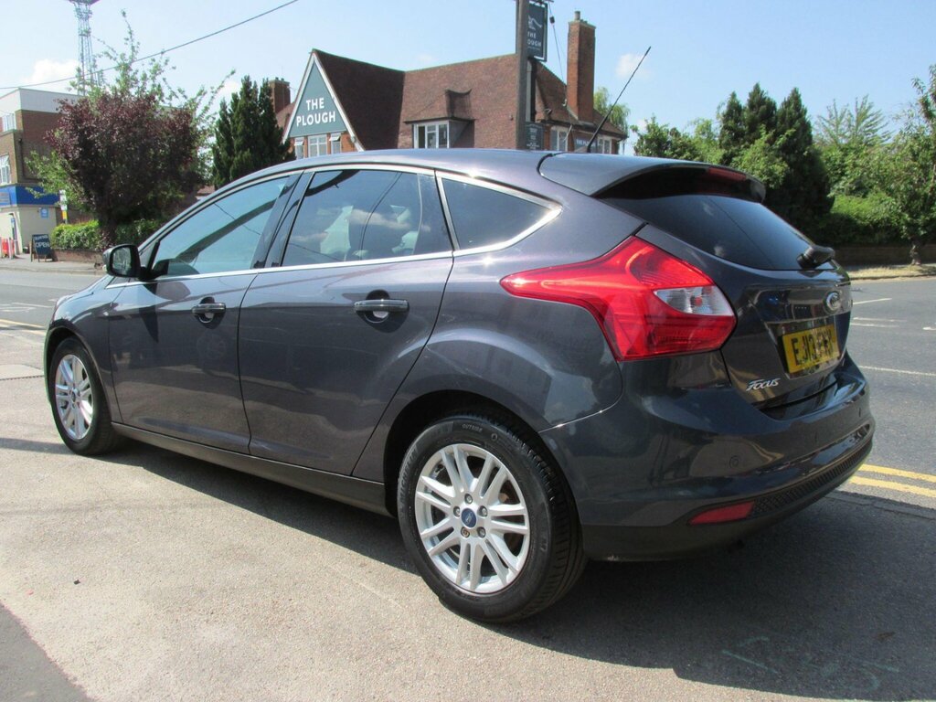 Ford Focus 1.0T Ecoboost Titanium Euro 5 Ss Grey #4