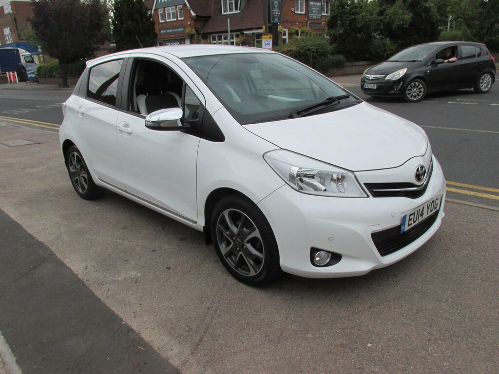 Toyota Yaris 1.33 Dual Vvt-i Trend Euro 5 White #4