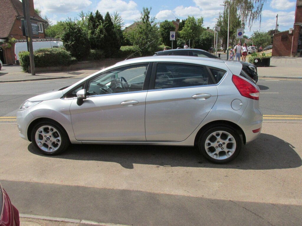 Ford Fiesta 1.4 Zetec GL12WLB Silver #5