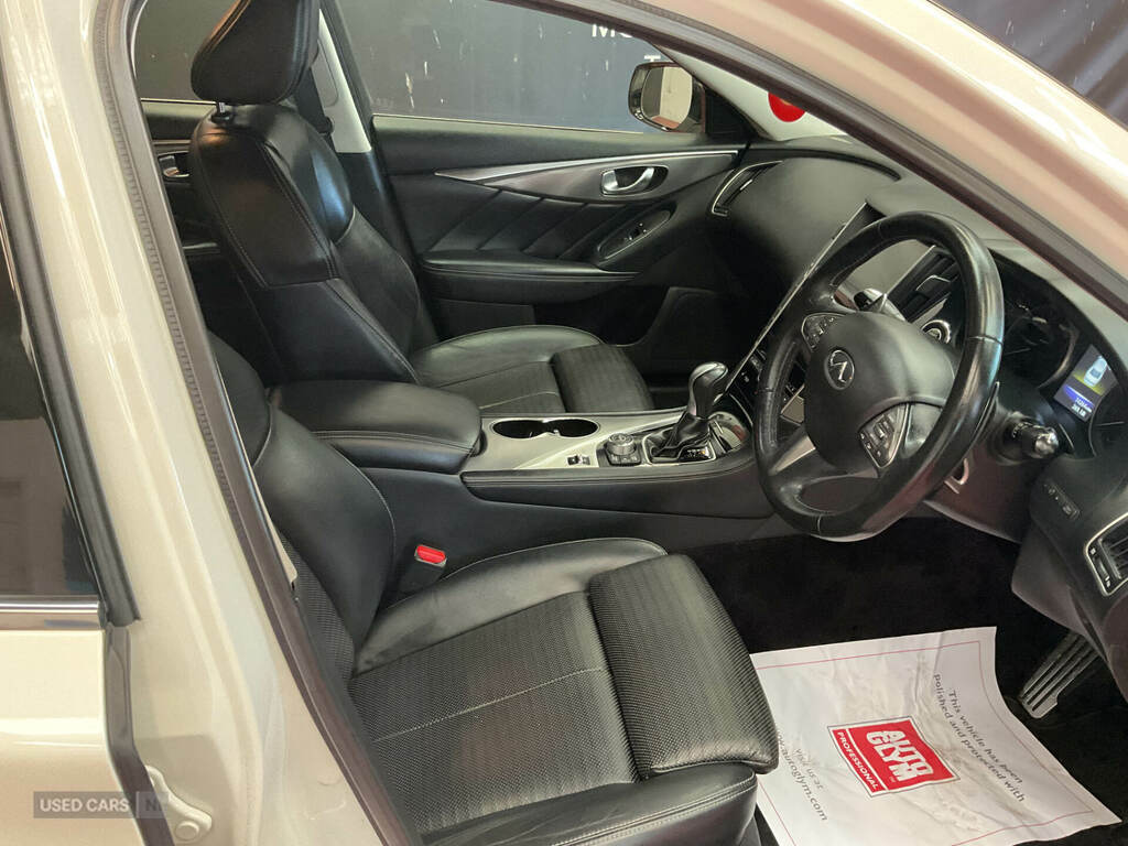 Infiniti Q50 2.2D Sport White #6