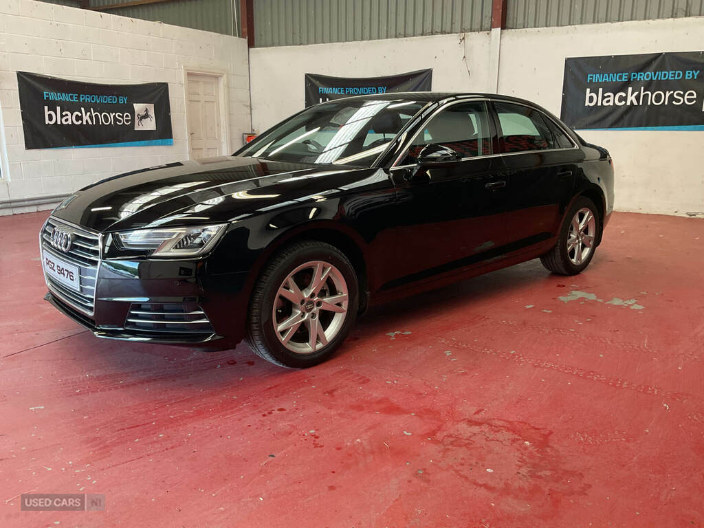 Audi A4 1.4T Fsi Sport Black #2