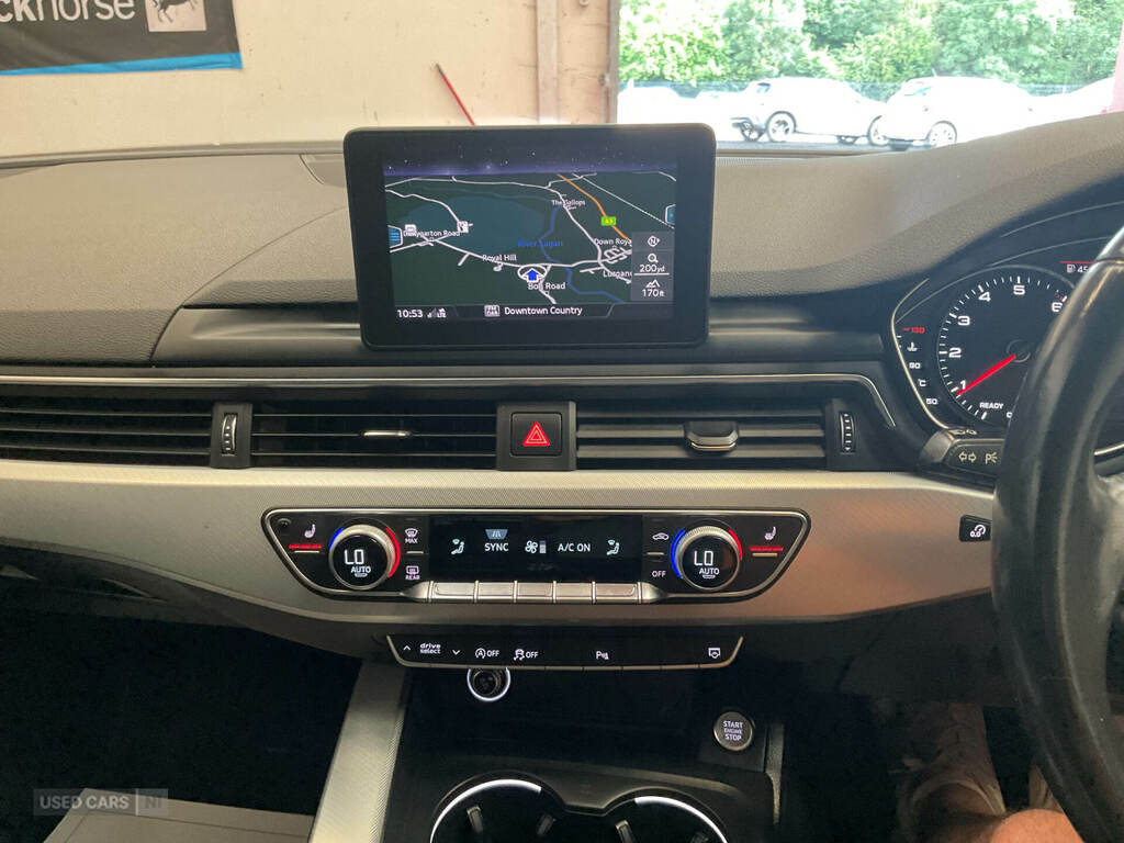 Audi A4 1.4T Fsi Sport Black #5
