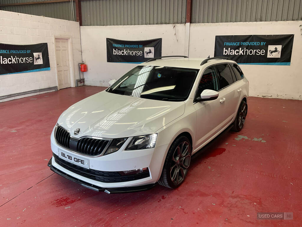 Skoda Octavia 1.6 Tdi Se Technology White #6