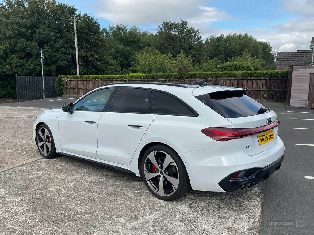Audi A5 2.0 Tdi 204 Edition 1 S Tronic White #4