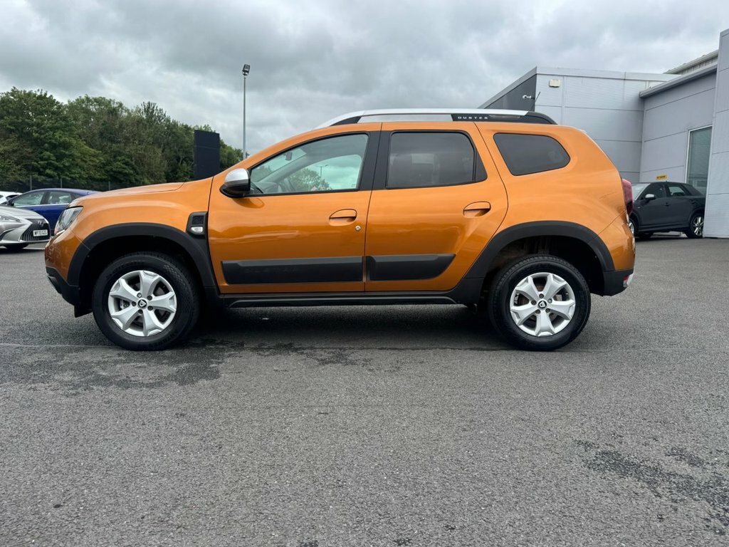 Dacia Duster 1.3L Comfort RRZ6047 Orange #2