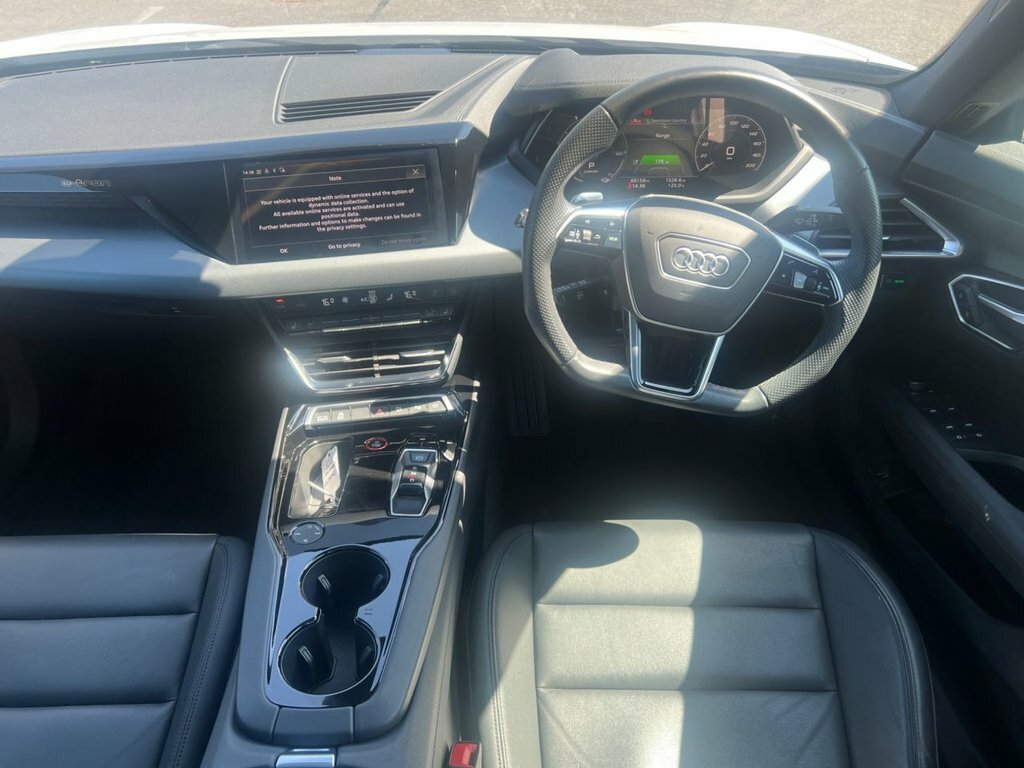 Audi E Tron GT Saloon YHZ8161 White #6