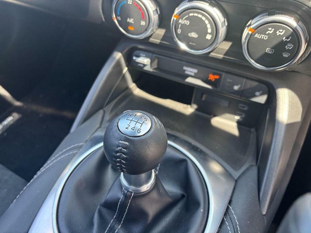 Mazda MX-5 RF Manual White #52