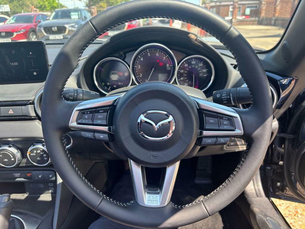 Mazda MX-5 RF Manual White #36
