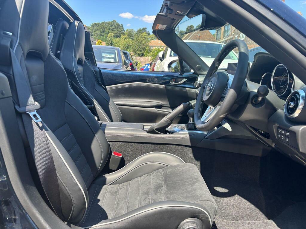 Mazda MX-5 RF Manual White #30
